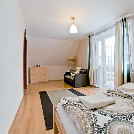 Miodowy Zakątek Apartament *
