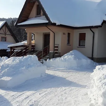 Miodowy Zakatek 公寓 *